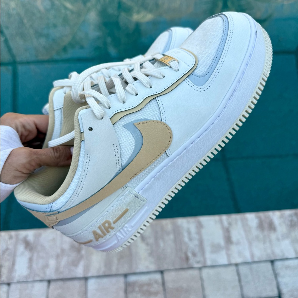 Nike Air Force 1 Shadow AF1 Sesame/White Womens Size US 10.5 Casual Sneakers